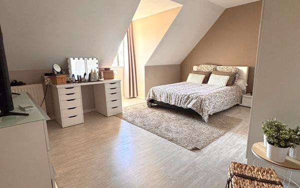 Maison à vendre    6 pièces •  Muizon