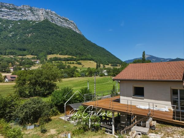 RARE A LA VENTE BELLE MAISON SITUEE SUR SAINT MARTIN LE VINOUX