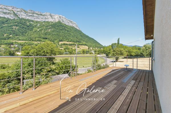 RARE A LA VENTE BELLE MAISON SITUEE SUR SAINT MARTIN LE VINOUX