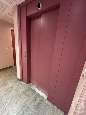 Appartement F2 à vendre  2 pièces - 35 m 2   ST CYR SUR MER  - 83
