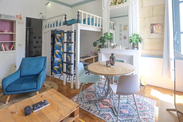 Studio avec mezzanine. Vieux Lormont (Lormont bas)