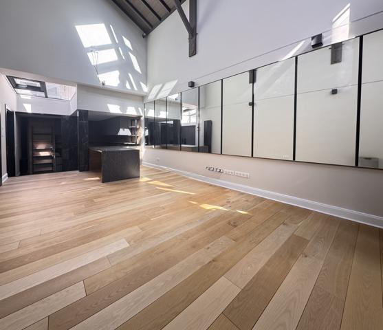 Arcachon centre, Plage à 50m ! T4 rénové de 134 m2 avec patio !