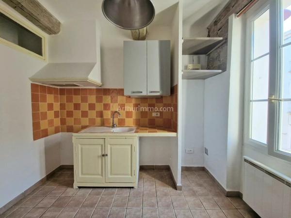 Vente                                                      Appartement
                        
                     2 pièces                      31 m2                     à Le Muy