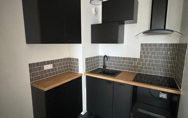 Appartement à vendre    2 pièces • 31,79 m2 Joinville-le-Pont