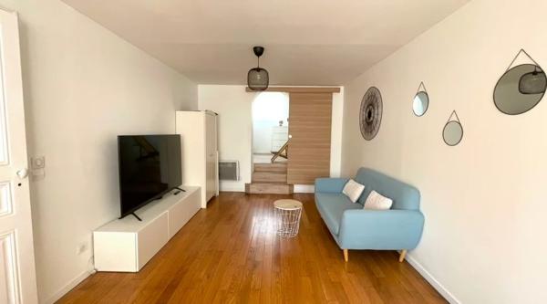 MAISON DE CHARME - Piscine & Jardin - 173 m2 Surface utile - Champignol