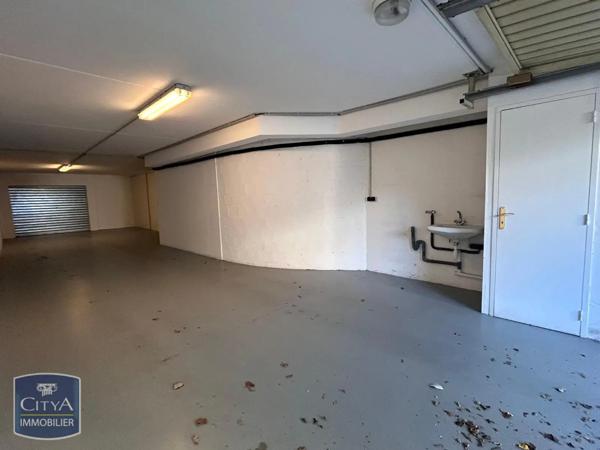 Appartement à louer 5 pièces 131m²