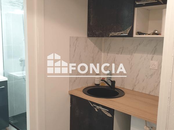 Location Studio 21 m² - 26 RUE WALDECK ROUSSEAU Bergerac 24100