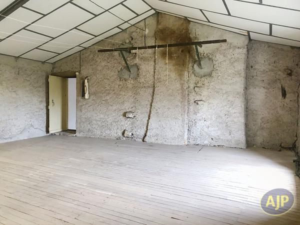 Vente maison Saint Leger Sous Cholet : 82 700 € - AJP Immobilier Cholet