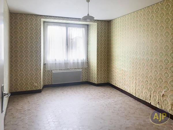 Vente maison Saint Leger Sous Cholet : 82 700 € - AJP Immobilier Cholet