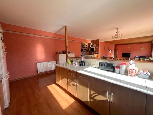 MAISON CONTEMPORAINE 10 PIECES 227 M²