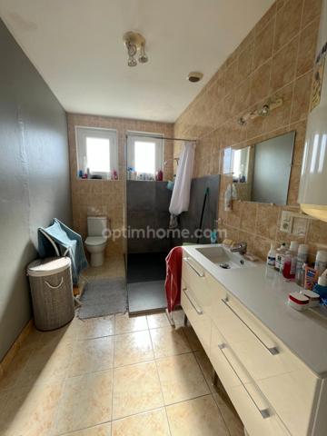 MAISON CONTEMPORAINE 10 PIECES 227 M²