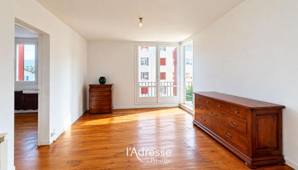 Appartement T4 traversant - Vue plongeante sur la baie et la Rhune
