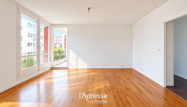 Appartement T4 traversant - Vue plongeante sur la baie et la Rhune