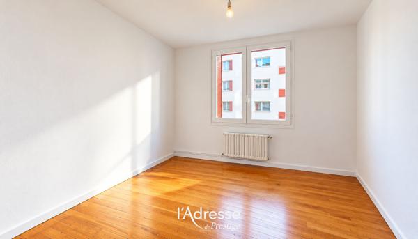 Appartement T4 traversant - Vue plongeante sur la baie et la Rhune