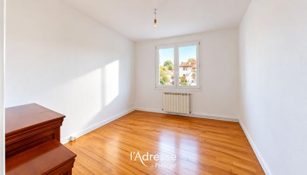 Appartement T4 traversant - Vue plongeante sur la baie et la Rhune