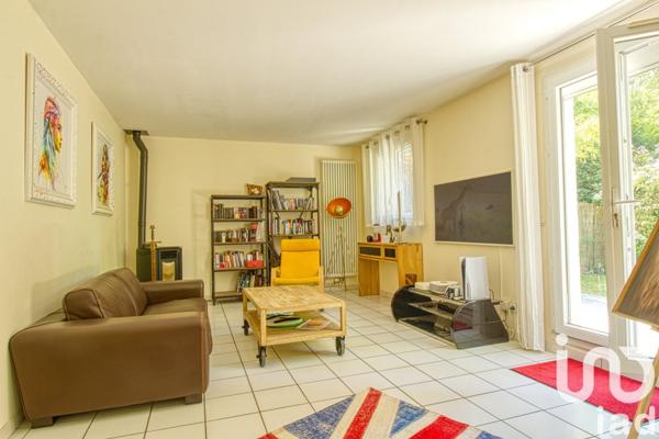Maison 6 pièces de 91 m² à Domont (95330)