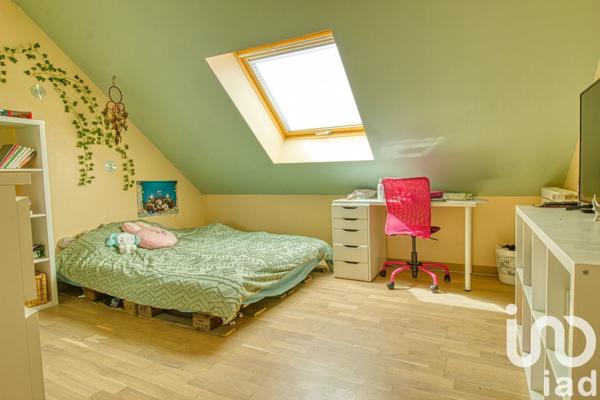 Maison 6 pièces de 91 m² à Domont (95330)