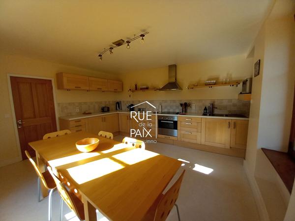 79600 ST LOUP LAMAIRE Maison de caractère Saint-Loup-Lamairé 108 m²