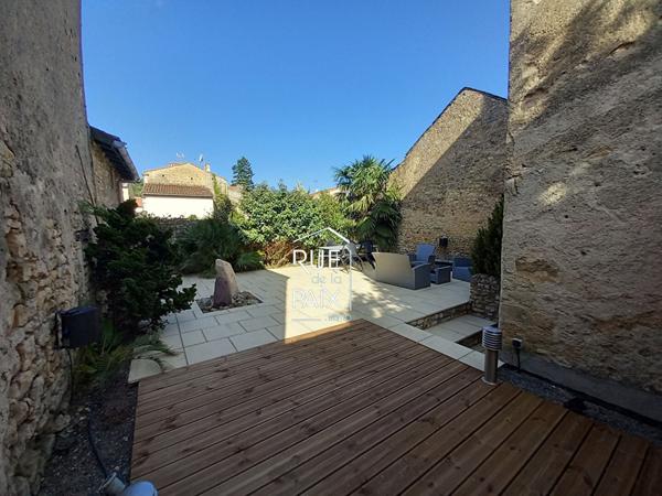 79600 ST LOUP LAMAIRE Maison de caractère Saint-Loup-Lamairé 108 m²