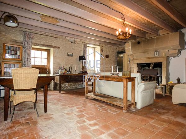 86420 BERTHEGON Maison Berthegon -120 m2