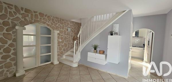 Maison à vendre 6 pièces 161,7 m² Aurec-sur-Loire