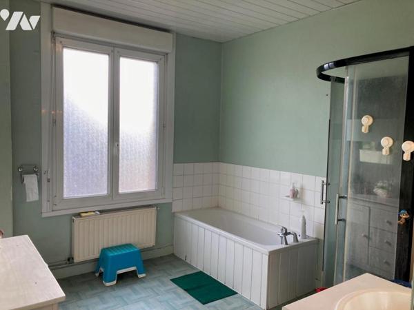 MAISON EN BRIQUES 6 CHAMBRES À VENDRE À LA BASSÉE