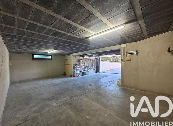 Maison à vendre 6 pièces 176 m² Saint-Loup-Cammas