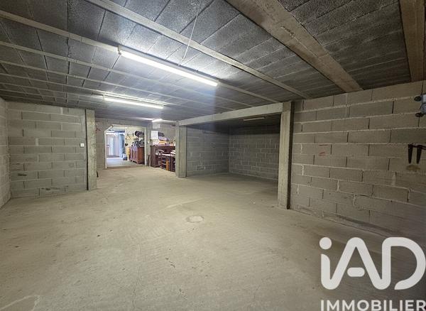 Maison à vendre 6 pièces 176 m² Saint-Loup-Cammas