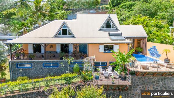 Vente Maison210 m² - 6 Pièces - SAINT DENIS (97400)