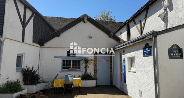 À vendre Maison 15 pièces 327 m² - Dreux 28100