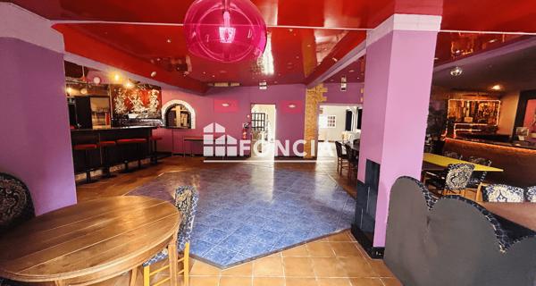 À vendre Maison 15 pièces 327 m² - Dreux 28100