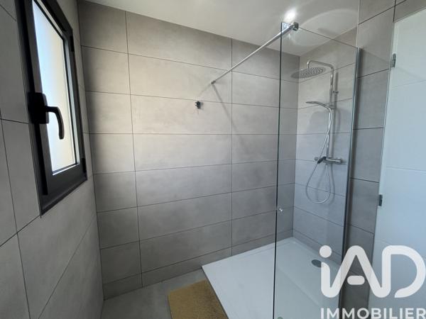 Maison à vendre 4 pièces 145 m² Mèze