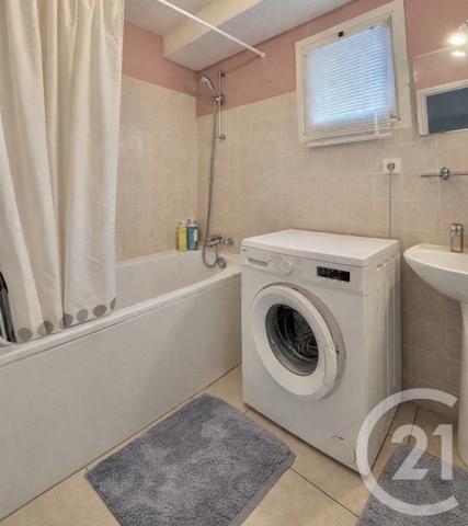 Appartement T3 à vendre  3 pièces - 66,74 m 2   LUC LA PRIMAUBE  - 12