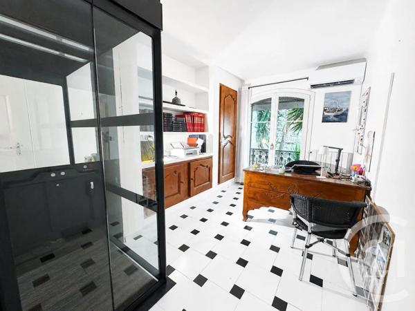 Maison à vendre  4 pièces - 121,76 m 2   LE GRAU DU ROI  - 30
