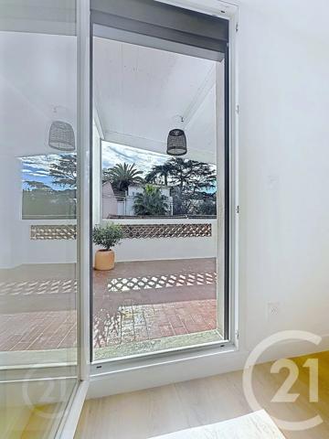 Maison à vendre  5 pièces - 105 m 2   BEZIERS  - 34