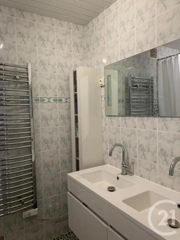 Maison à vendre  4 pièces - 103 m 2   BOULOGNE SUR GESSE  - 31