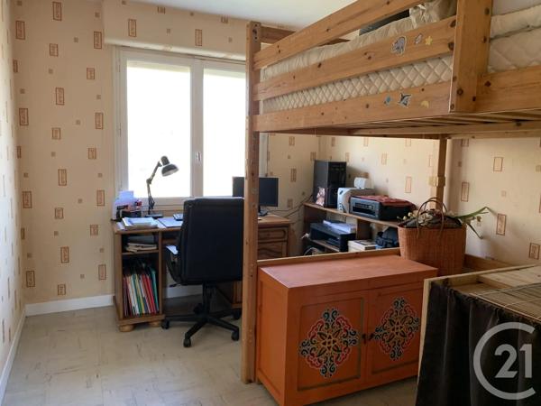 Maison à vendre  4 pièces - 103 m 2   BOULOGNE SUR GESSE  - 31