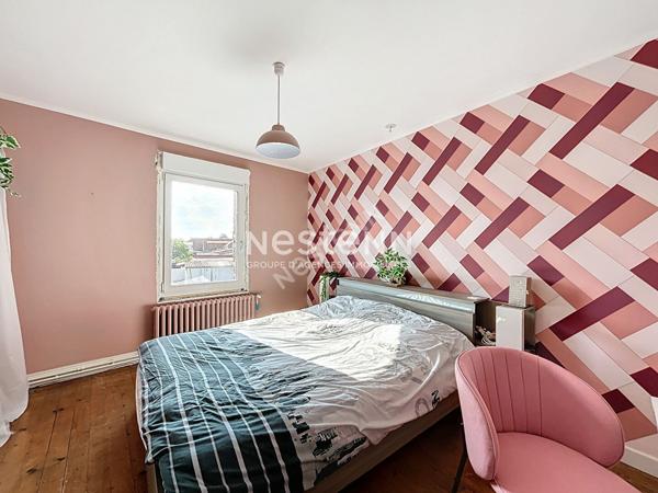 Maison de 185m² comprenant 4 chambres (5 possibles) sur un terrain de 331m² située à MASNY VILLAGE - Terrasse - Jardin - Garage - Cave - Pas de gros travaux à prévoir - 250.000 euros