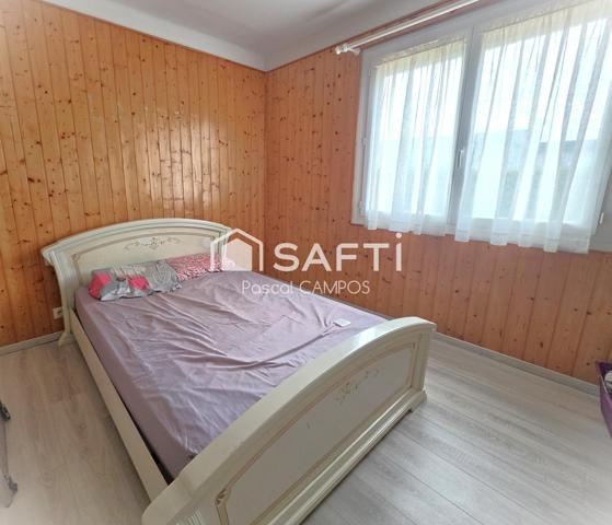 Maison t4 de 91 m² avec double garage sur un terrain de 1050m²