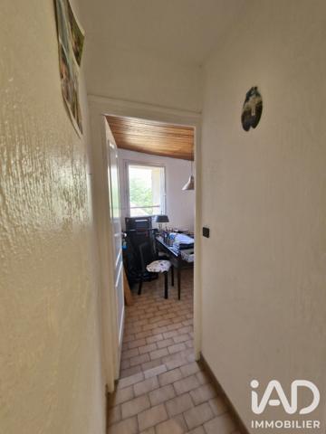 Maison à vendre 5 pièces 91,32 m² Éguilles
