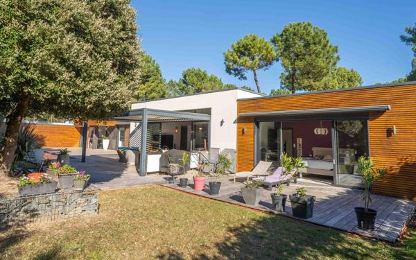 Maison à vendre    4 pièces •  Les Mathes