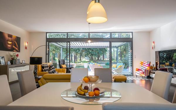 Maison à vendre    4 pièces •  Les Mathes