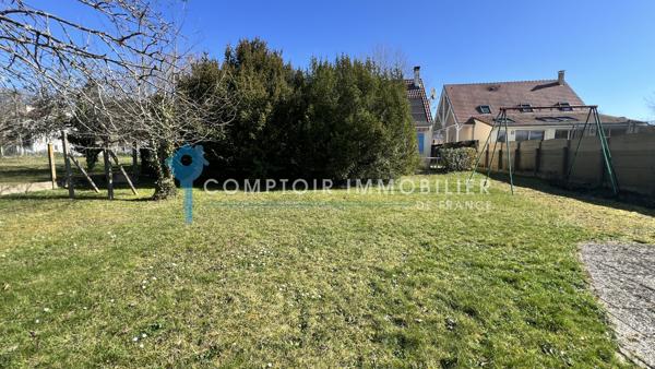 Maison
                                                                                                                                                                                                                                                                                                                        8 pièce(s)                                                                                                                                                                                                          6 chambre(s)                                                                                                                                                                                                          132  m²