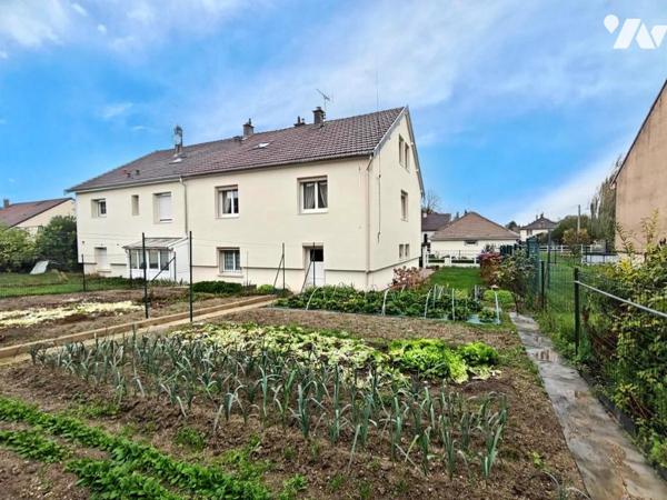 MAISON A VENDRE A BOULT SUR SUIPPE - Maison mitoyenne d'un côté d'env. 130m² avec 3 chambres
