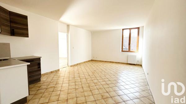 Appartement 2 pièces de 37 m² à Sens (89100)