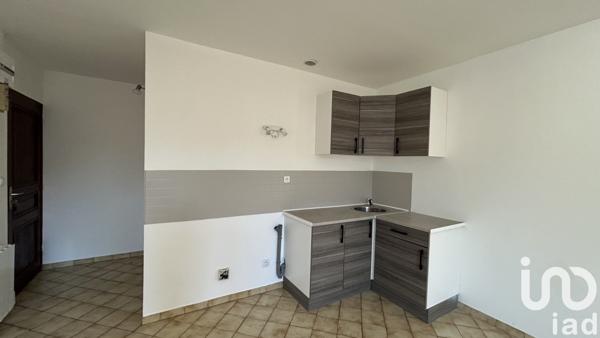 Appartement 2 pièces de 37 m² à Sens (89100)