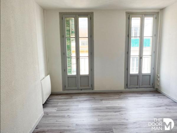 Immeuble - À vendre - 800 m² - TOULON | The Door Man