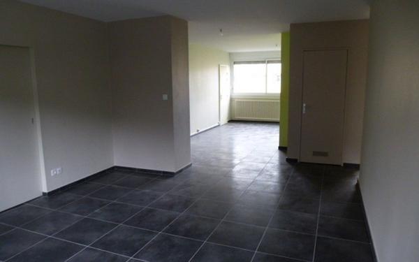 Appartement à vendre    3 pièces • 85,98 m2 Saint-Étienne