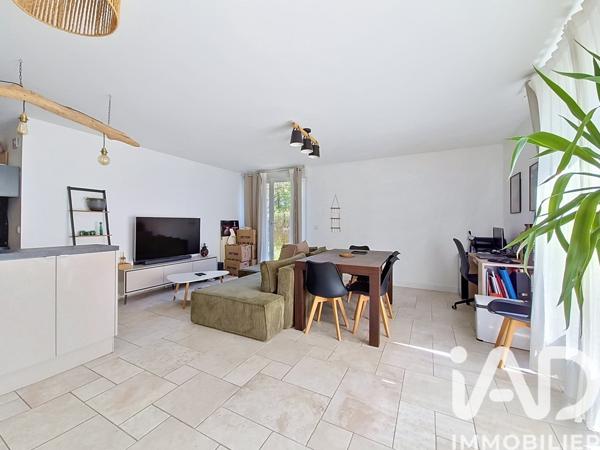 Appartement à vendre 3 pièces 61 m² Sainte-Geneviève-des-Bois