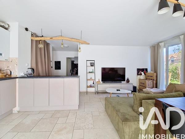 Appartement à vendre 3 pièces 61 m² Sainte-Geneviève-des-Bois